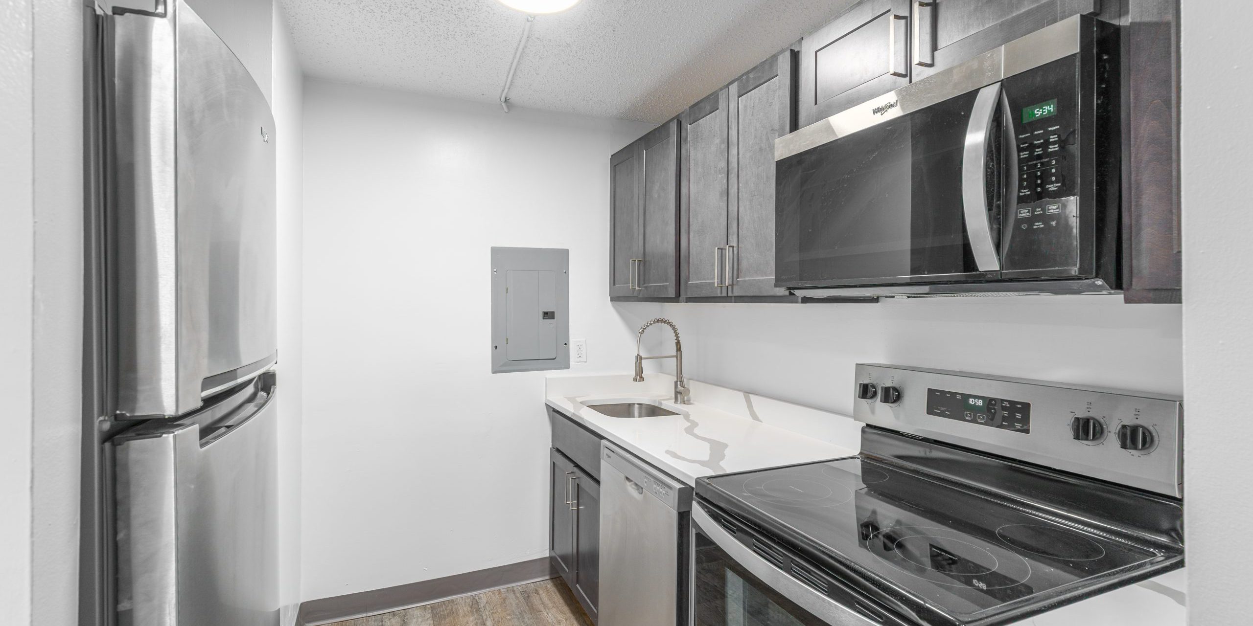1 Bedroom PV UG Kitchen